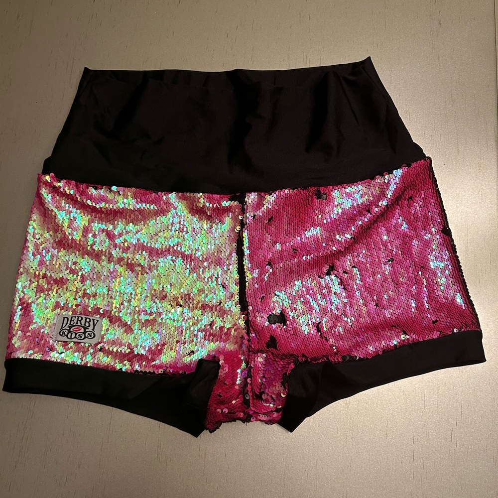 Derby Kiss high-waisted sequins booty shorts XL